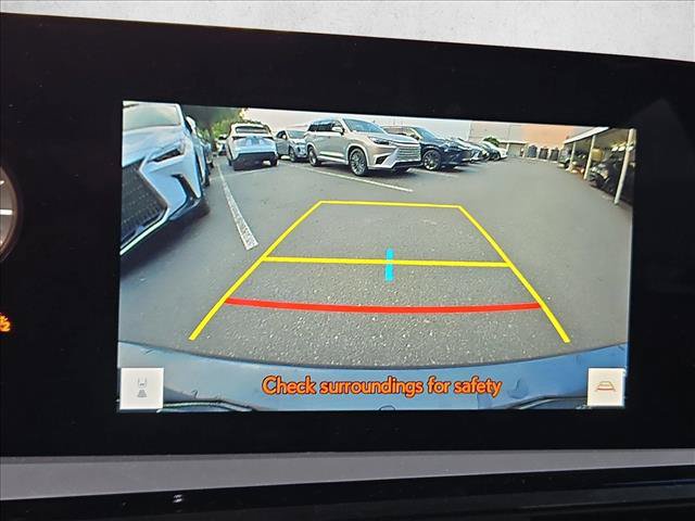 Used 2025 Lexus ES 350 w/ Premium Package FWD image 12