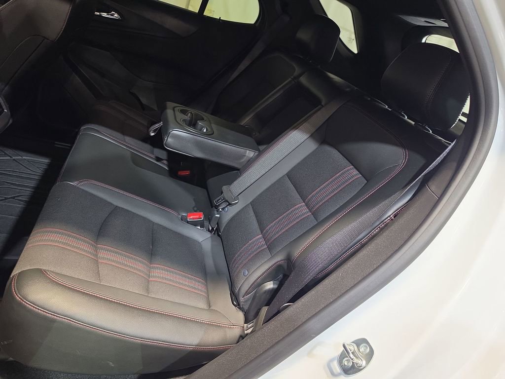 Used 2024 Chevrolet Equinox RS w/ LPO, Floor Liner Package image 23