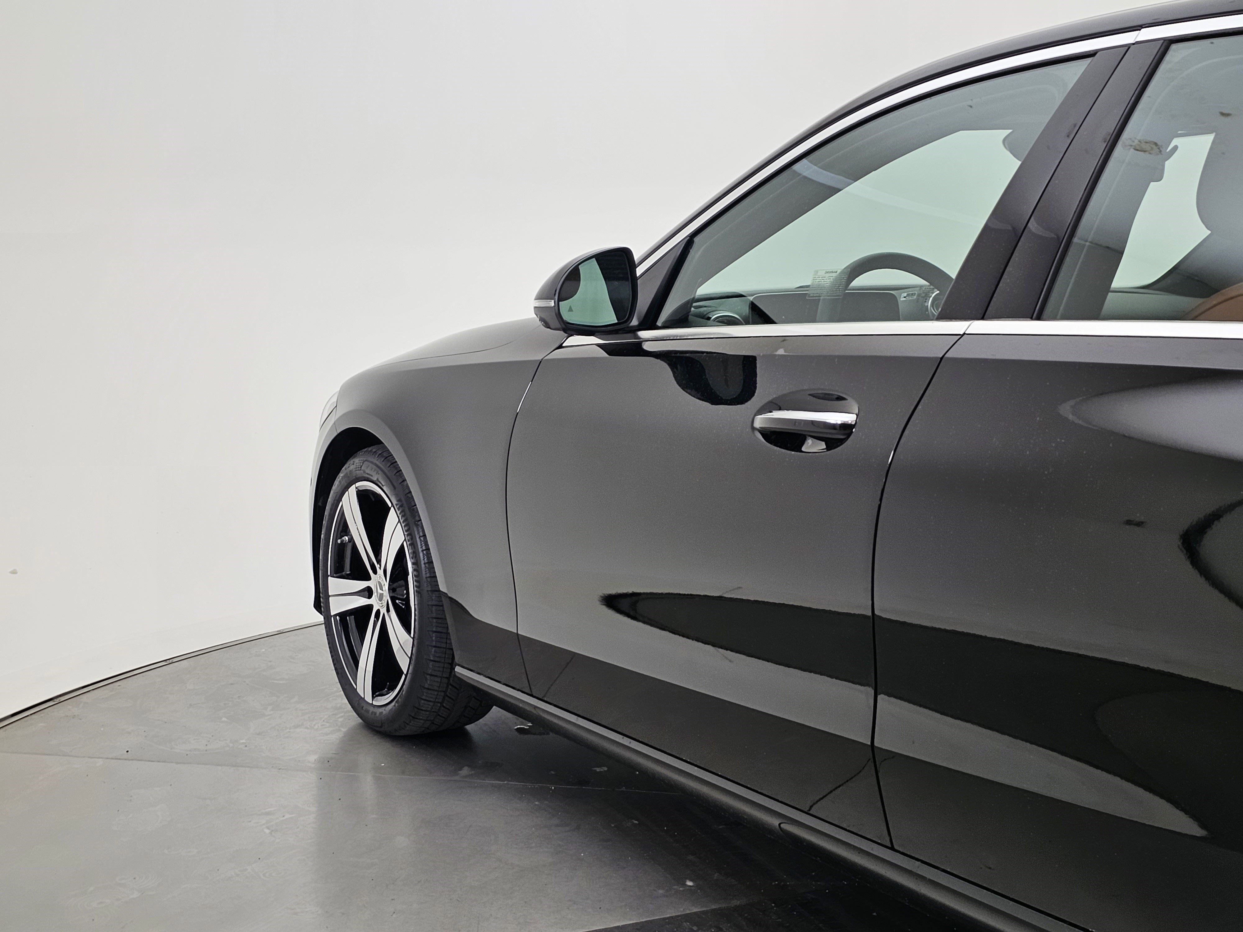 Certified 2025 Mercedes-Benz C 300 4MATIC Sedan image 13