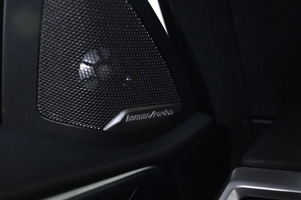 Used 2025 BMW M4 xDrive Competition image 20