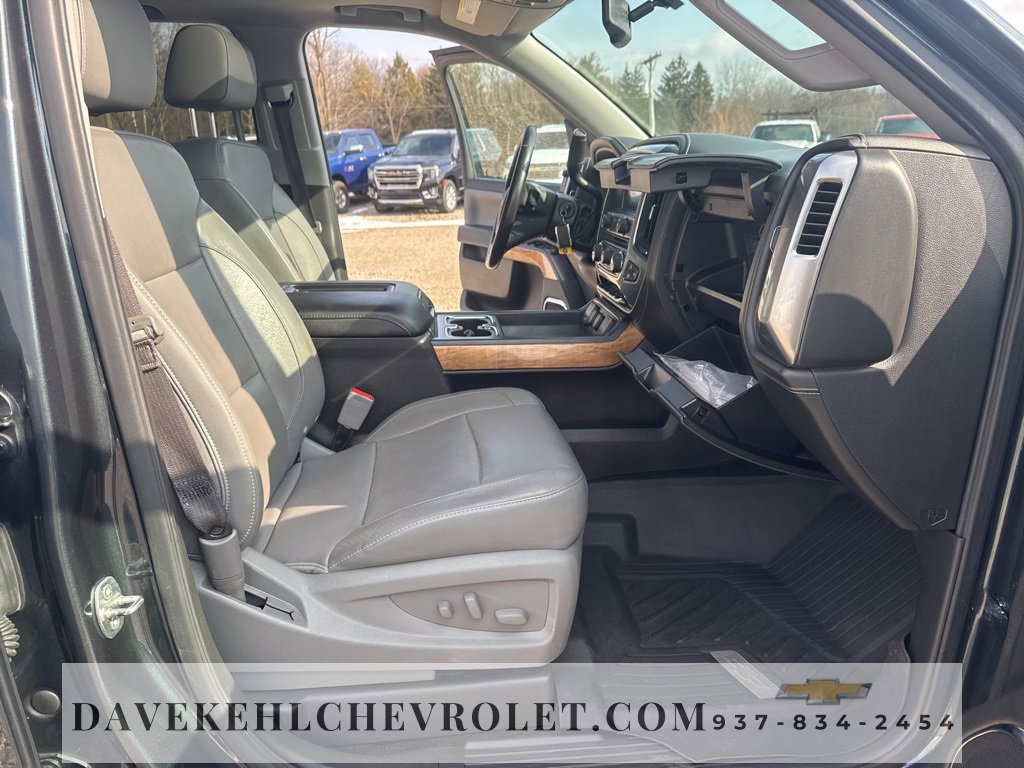 Used 2017 Chevrolet Silverado 1500 LTZ w/ Sport Package image 32