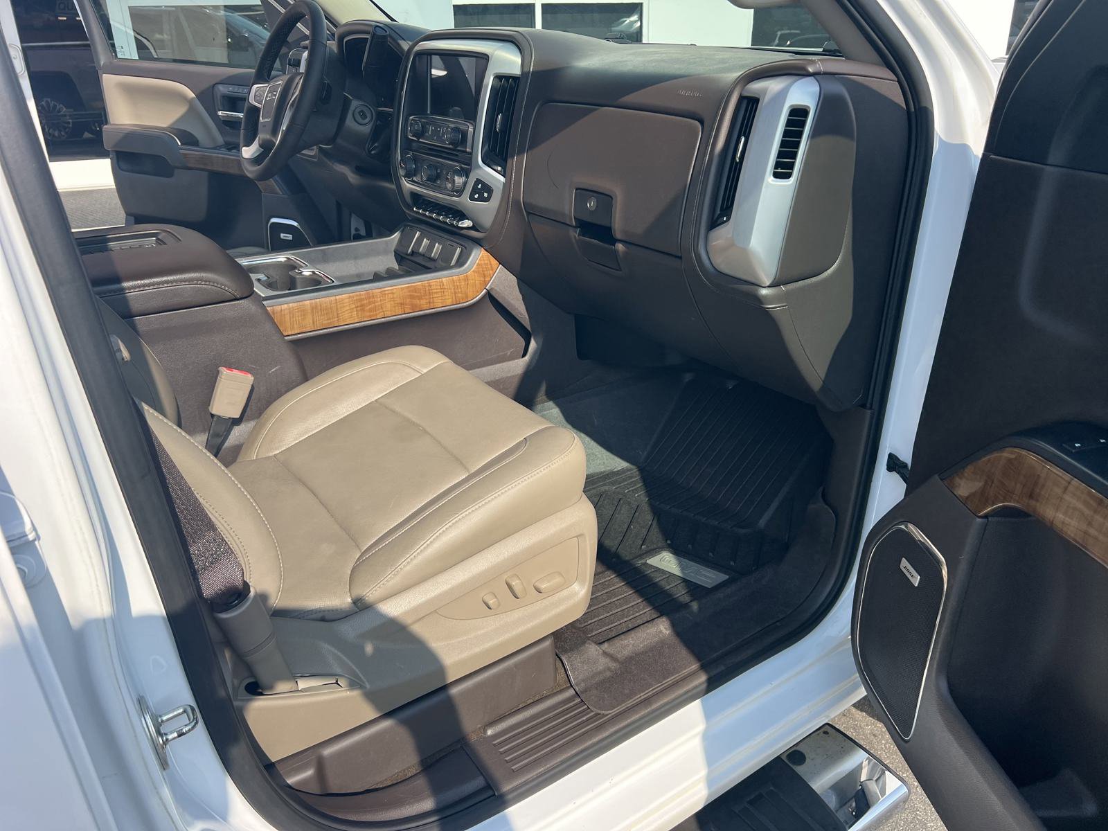 Used 2018 GMC Sierra 1500 SLT image 29