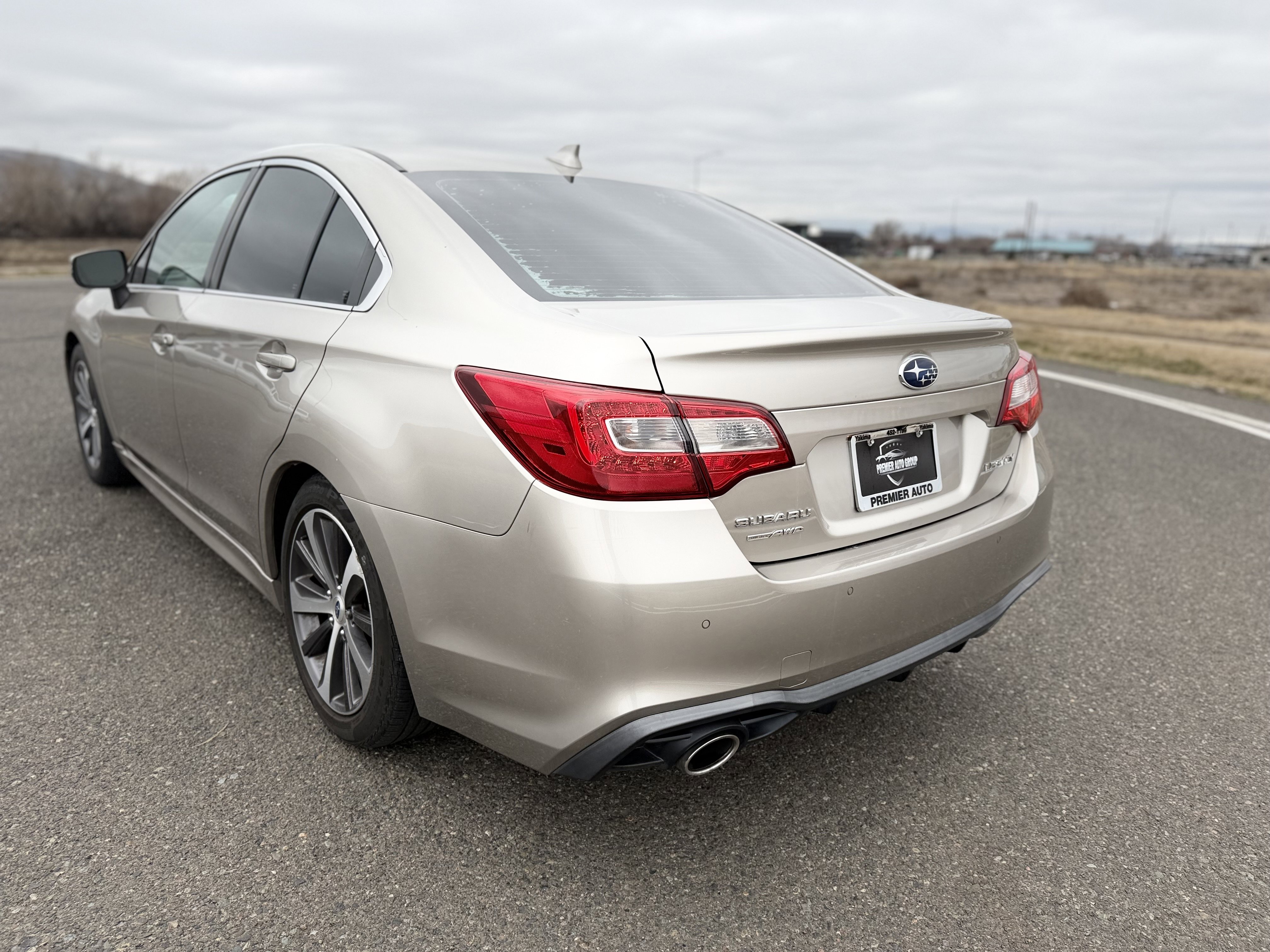 Used 2019 Subaru Legacy 2.5i Limited AWD/4WD image 6