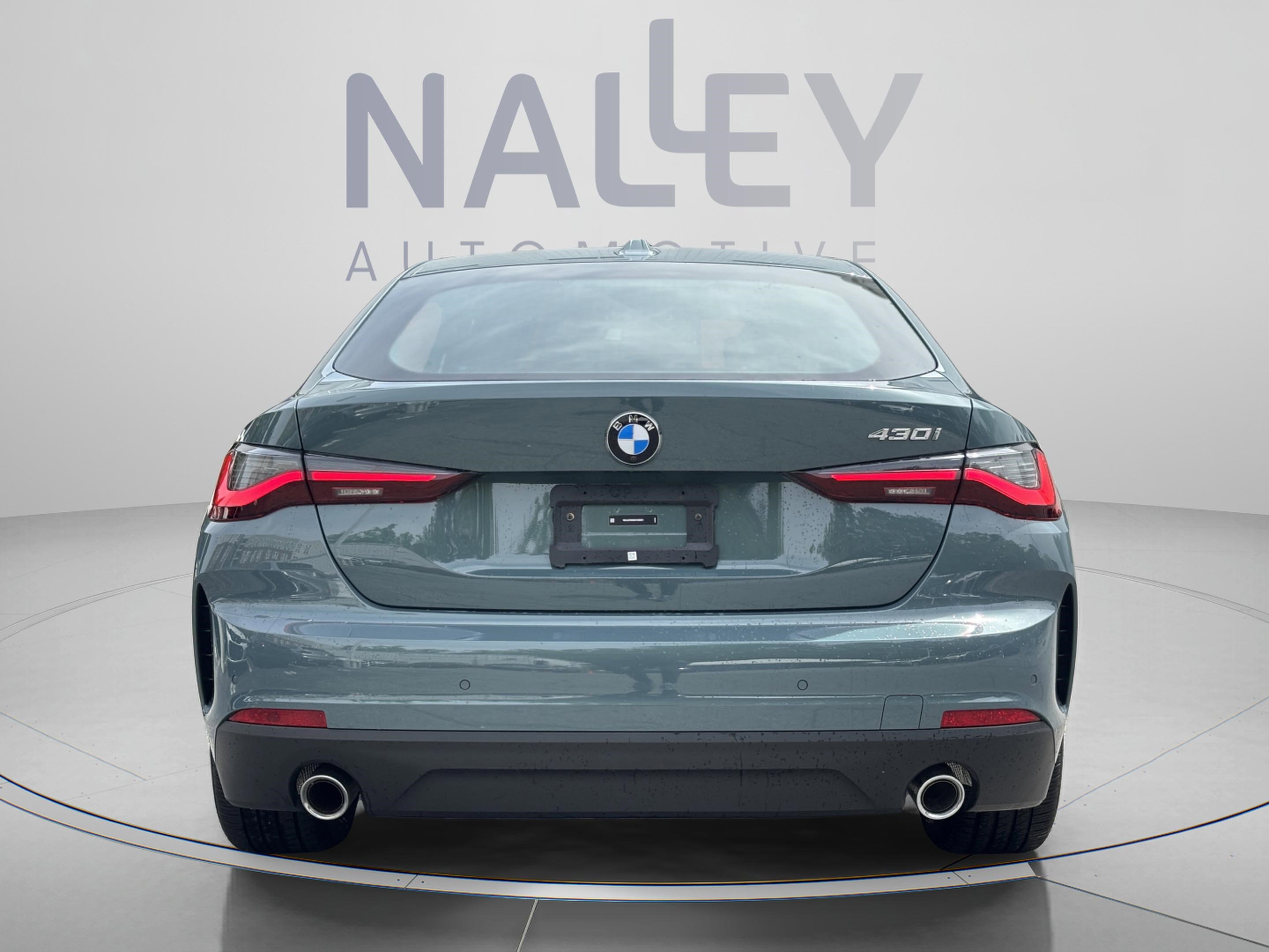 Used 2025 BMW 430i w/ Premium Package image 3