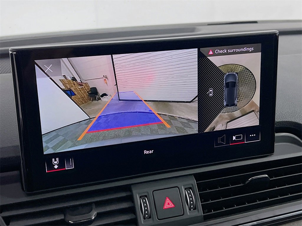 Used 2023 Audi Q5 e Premium Plus w/ Premium Plus Package image 17