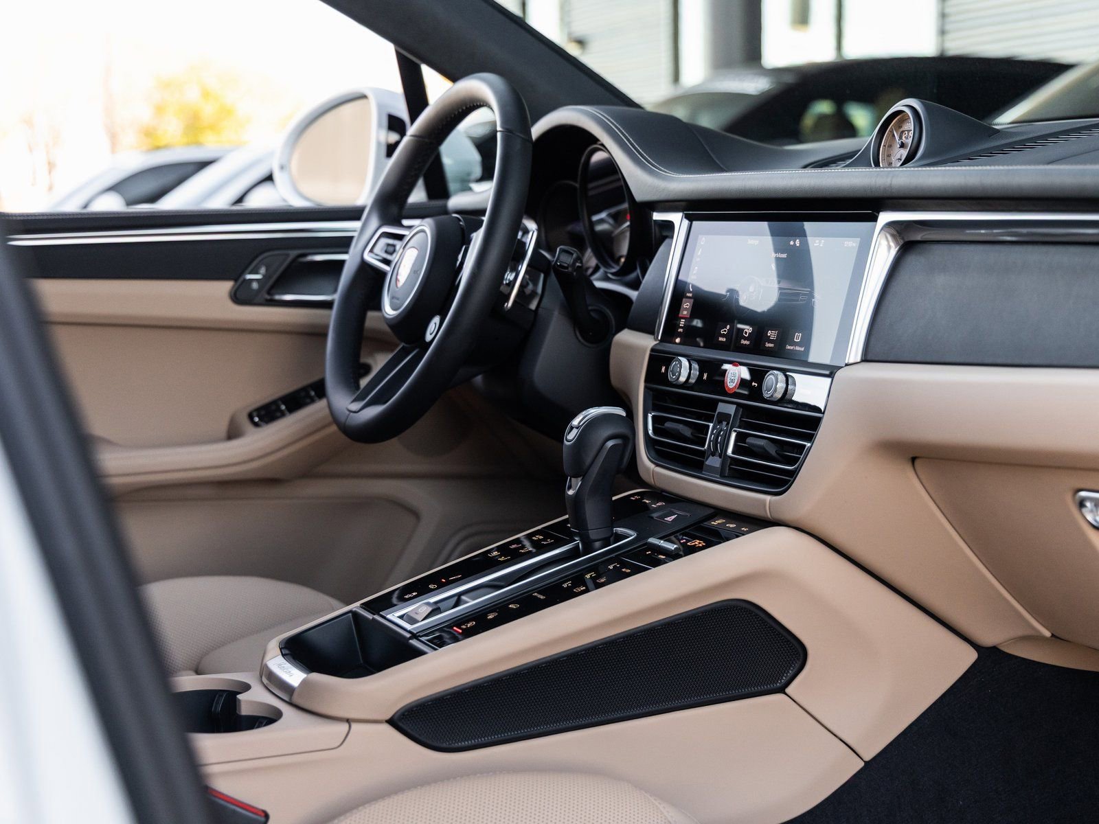 New 2026 Porsche Macan S image 47