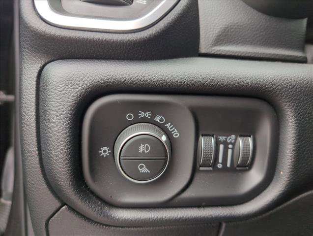 Used 2021 RAM 1500 Laramie image 16