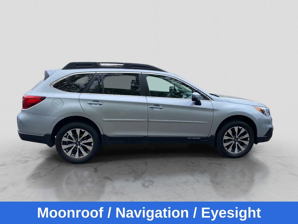 Used 2016 Subaru Outback 2.5i Limited AWD/4WD image 8