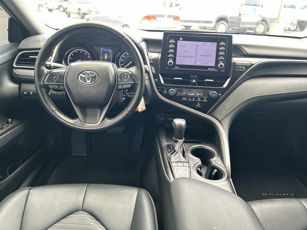 Used 2024 Toyota Camry SE FWD image 13