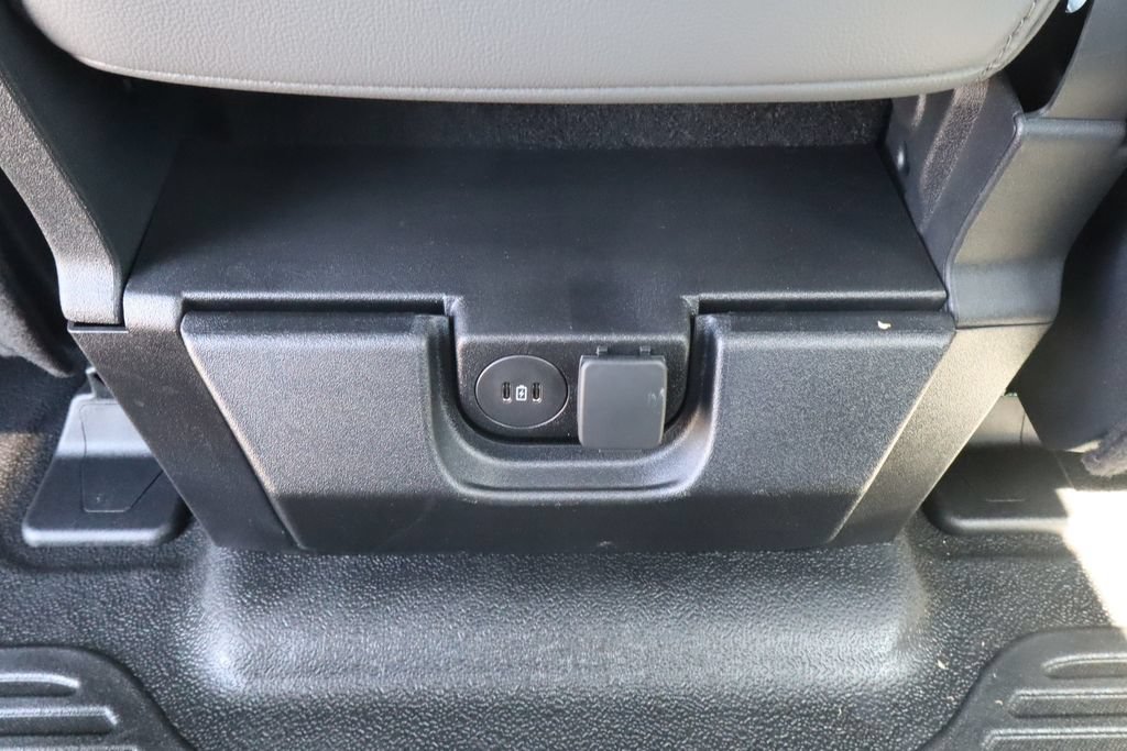 New 2026 Ford F550 4x4 Crew Cab image 31