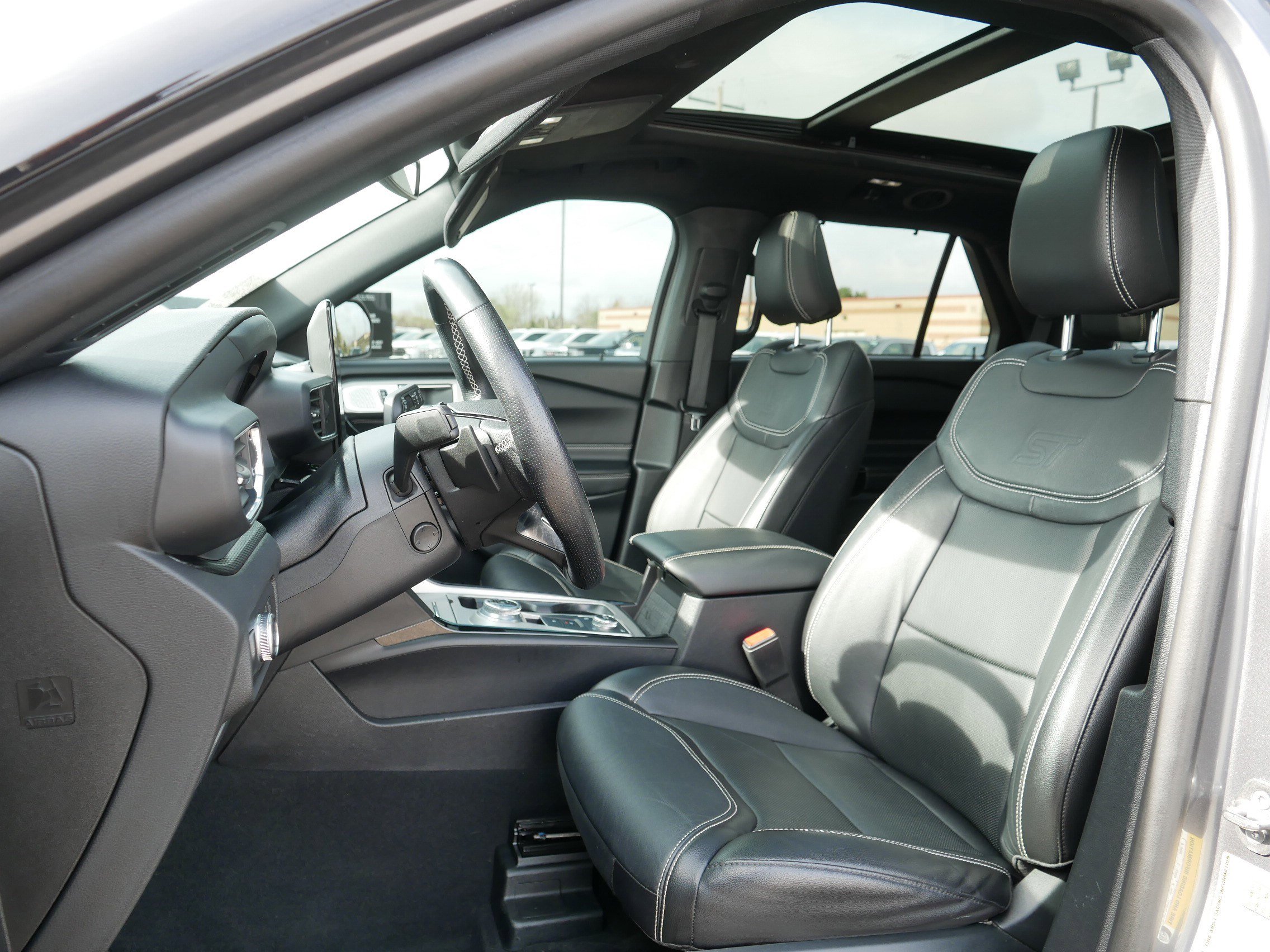 Used 2021 Ford Explorer ST w/ Equipment Group 401A image 33