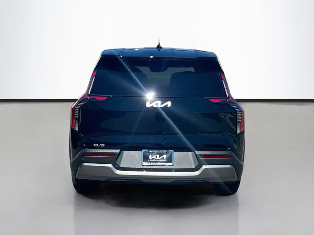 New 2026 Kia EV9 Light RWD image 6