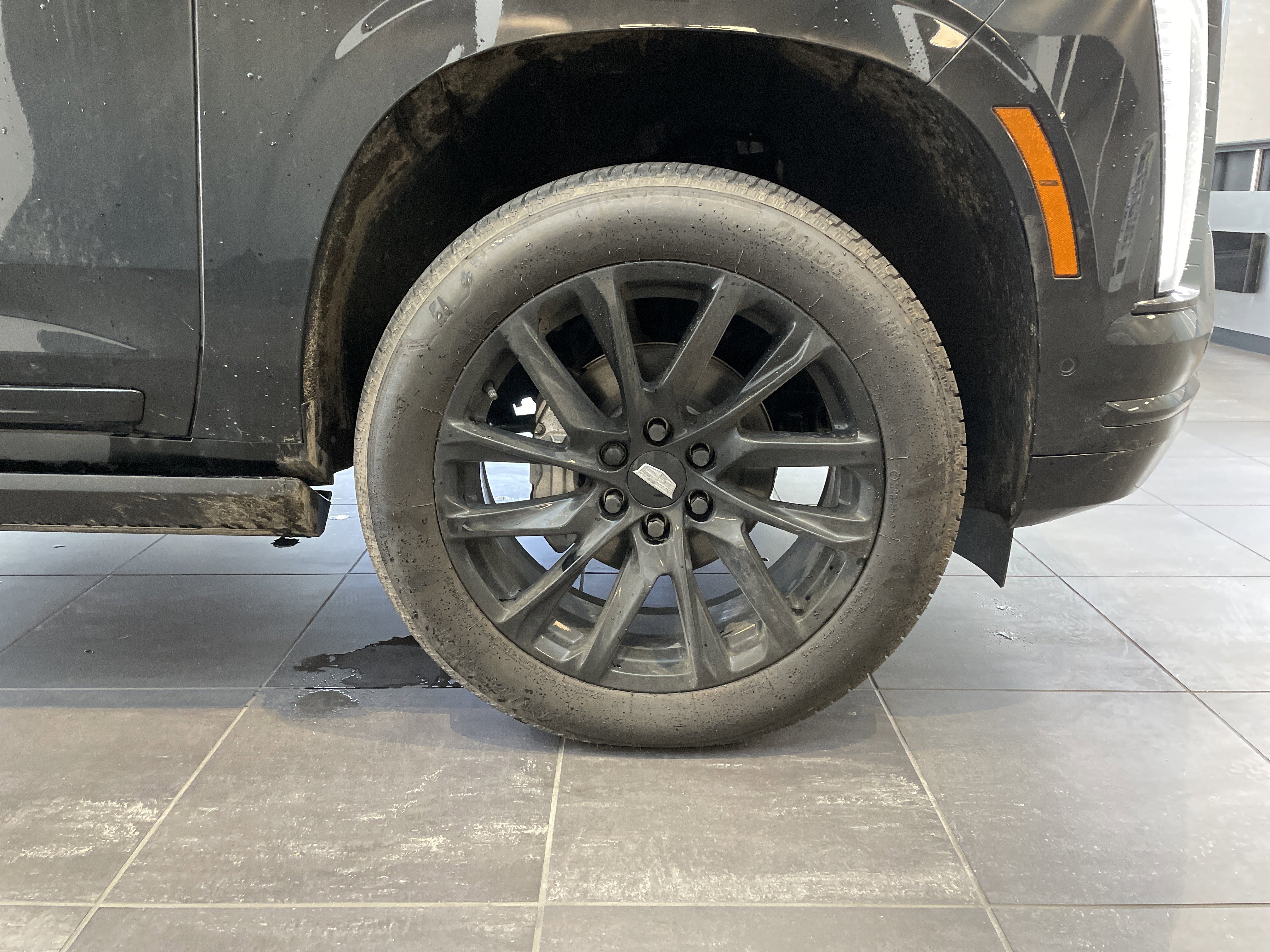 Used 2026 Cadillac Escalade Sport w/ LPO, ONYX Package image 12