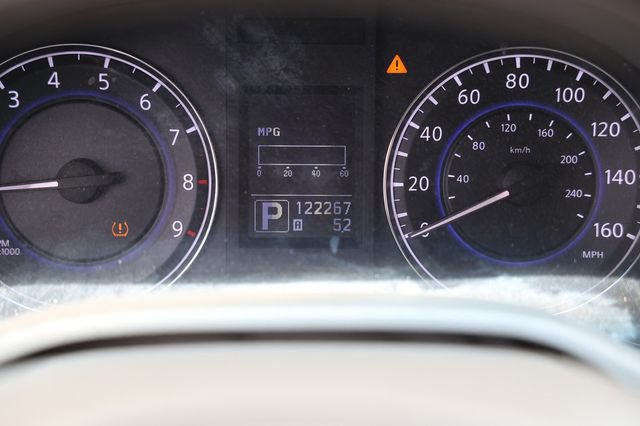 Used 2012 INFINITI G25 Journey RWD image 47