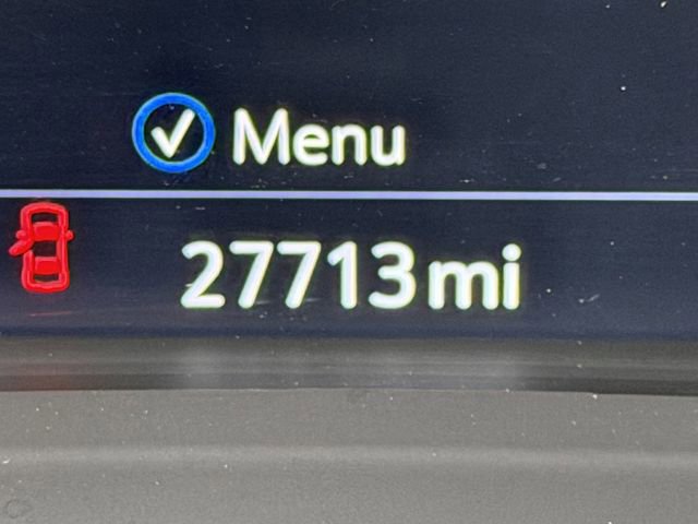 Used 2023 Buick Envision Avenir image 20