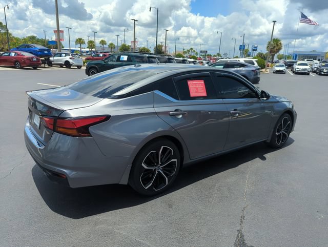 Certified 2023 Nissan Altima 2.5 SR w/ SR Premium Package FWD image 6