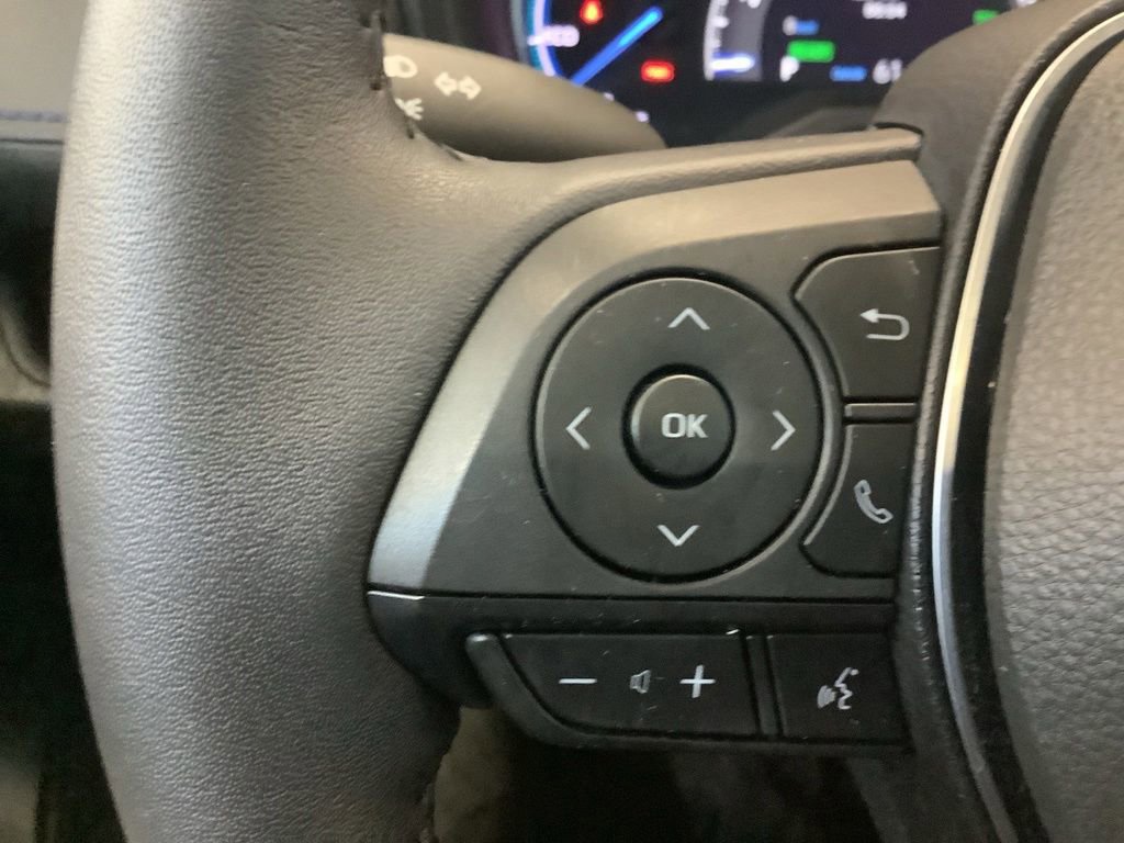 Used 2024 Toyota RAV4 XSE w/ Weather Package AWD/4WD image 25