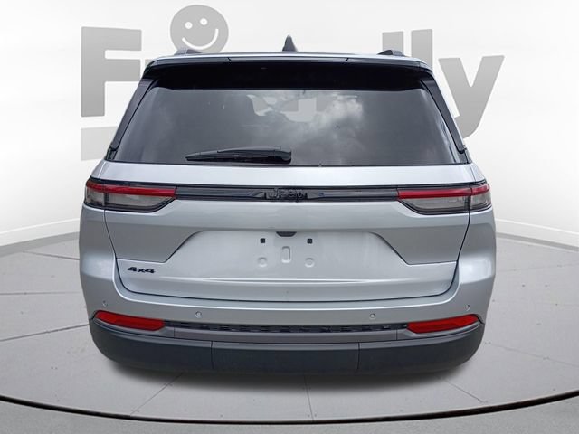 New 2026 Jeep Grand Cherokee Altitude AWD/4WD image 6