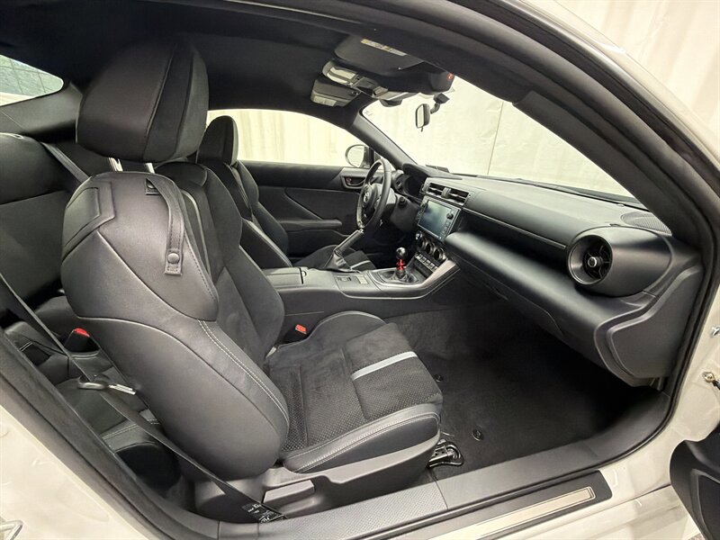 Used 2024 Toyota GR86 Premium w/ Performance Package RWD image 15