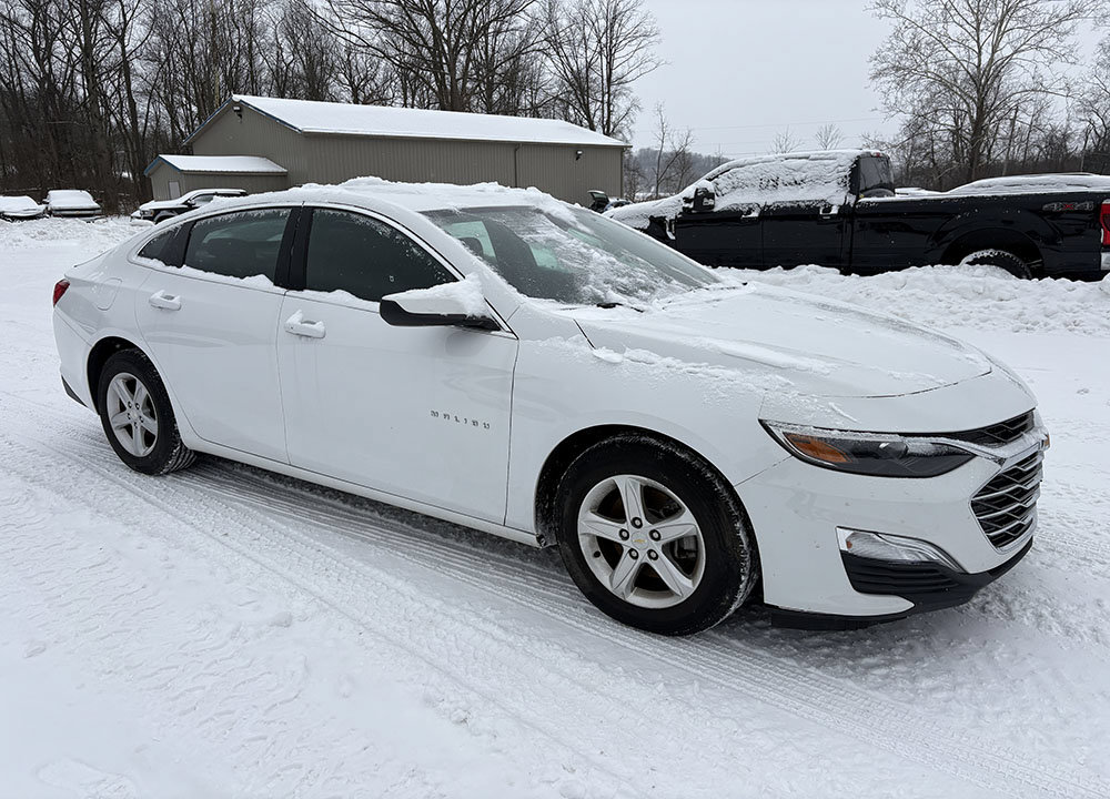 Used 2020 Chevrolet Malibu LS w/ Driver Confidence Package II FWD image 4