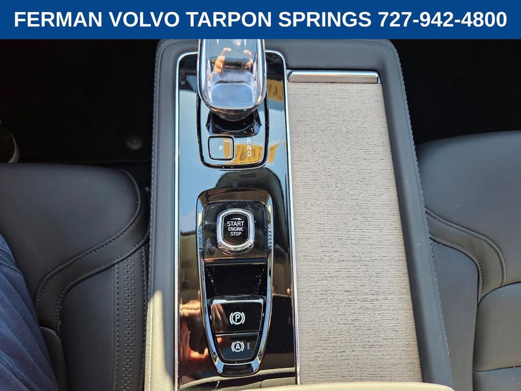 New 2026 Volvo XC90 B5 Core image 27