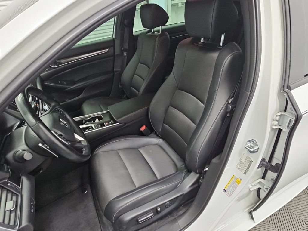 Used 2022 Honda Accord Sport image 26