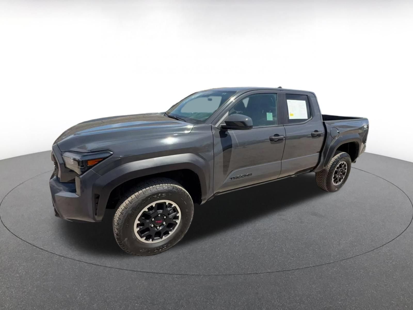 Used 2025 Toyota Tacoma TRD Off-Road AWD/4WD image 7