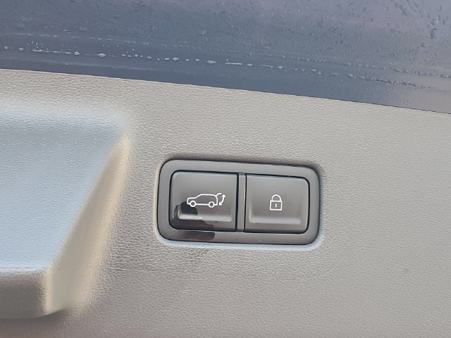 Used 2025 Hyundai Santa Fe SEL AWD/4WD image 8