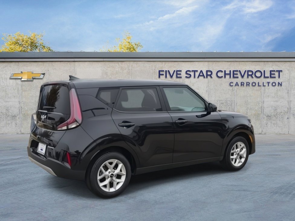Used 2024 Kia Soul LX w/ Option Group 015 image 8