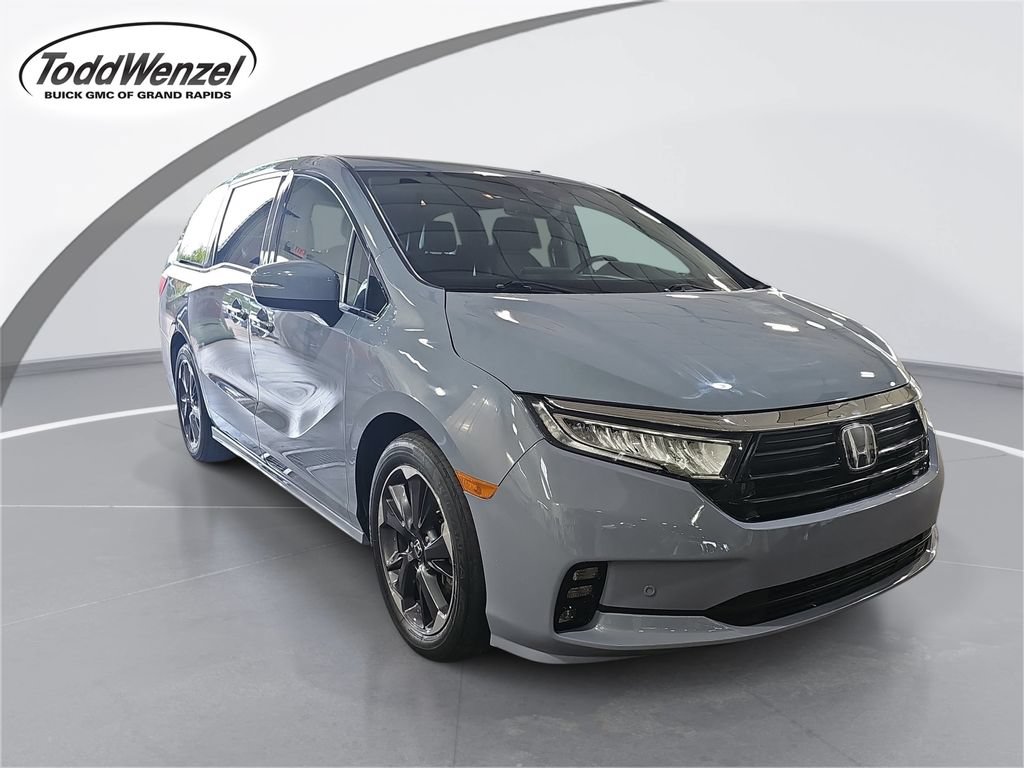 Used 2023 Honda Odyssey Elite image 1