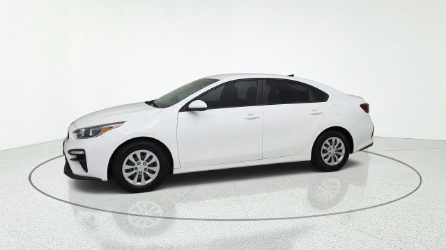 Used 2021 Kia Forte Sedan FWD image 2