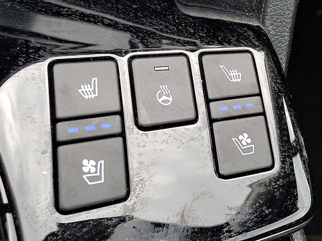 Certified 2024 Kia Sportage SX image 11