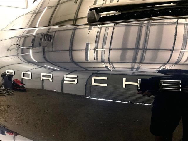 Used 2017 Porsche Macan AWD/4WD image 13