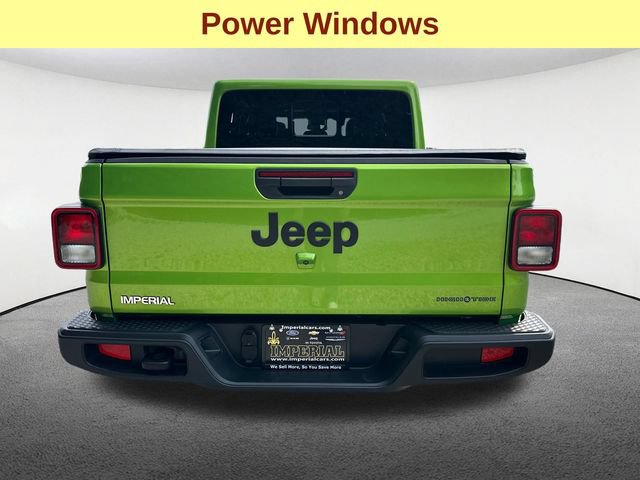 Used 2025 Jeep Gladiator Sport AWD/4WD image 11