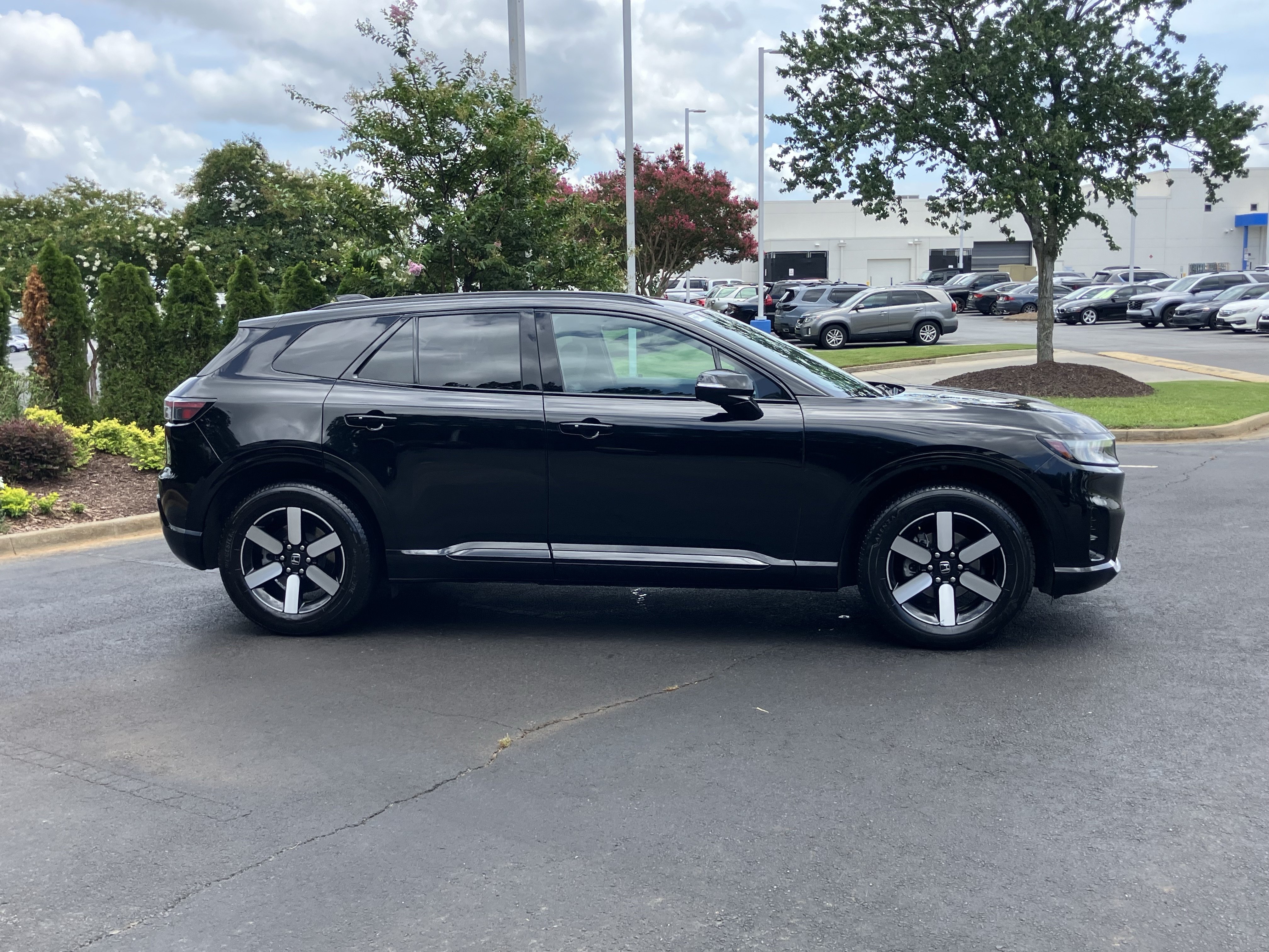 Used 2024 Honda Prologue Touring image 11
