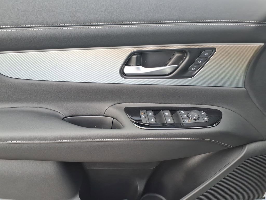 New 2026 Nissan Murano Platinum w/ Cargo Package image 13