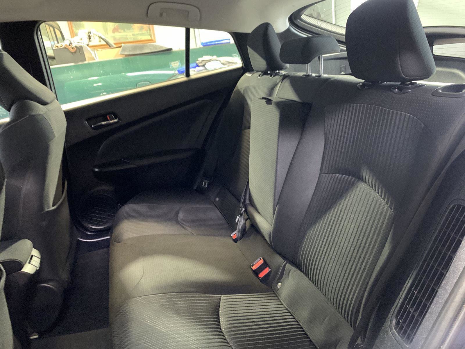 Used 2020 Toyota Prius Prime LE image 25