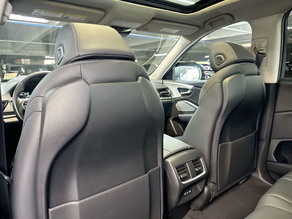 Used 2024 Acura RDX w/ Technology Package AWD/4WD image 23