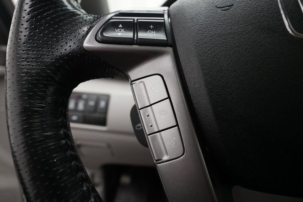 Used 2015 Honda Odyssey EX-L image 22