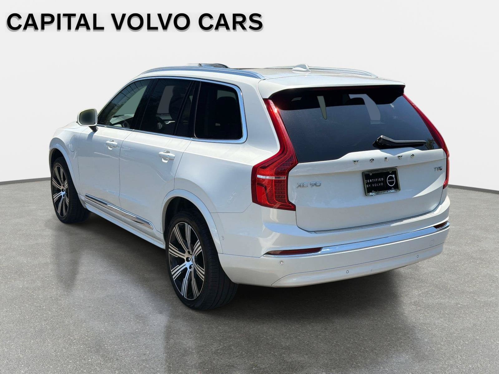 Used 2025 Volvo XC90 T8 Ultra w/ Protection Package Premier AWD/4WD image 7