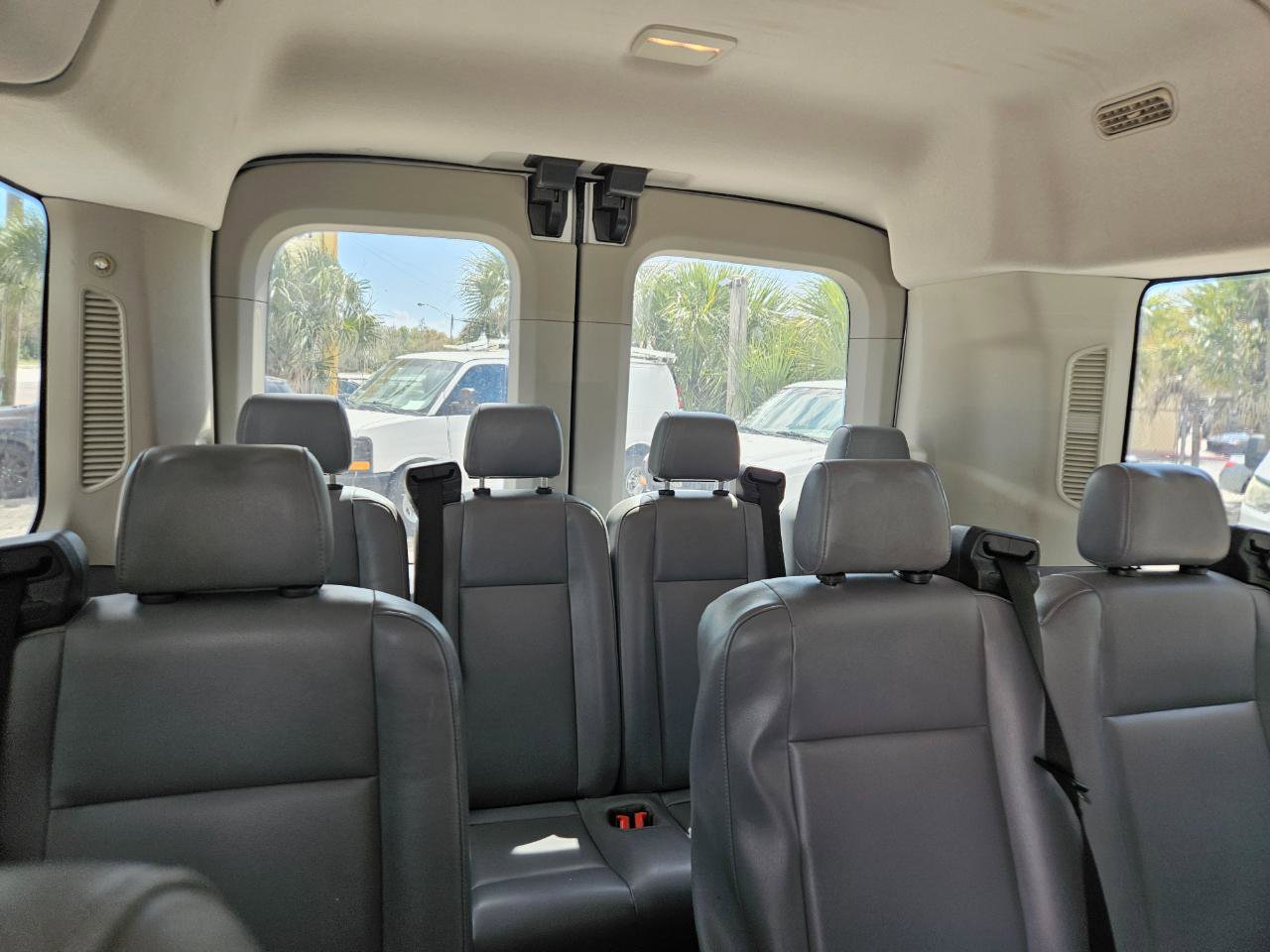 Used 2017 Ford Transit 350 XL RWD image 30