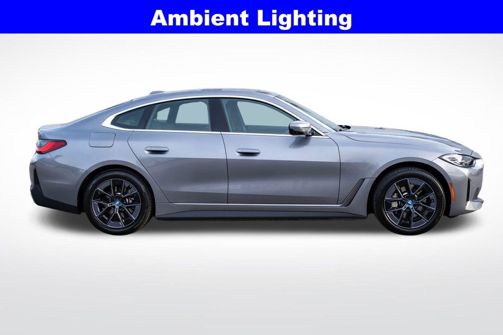 Used 2023 BMW i4 eDrive35 w/ Premium Package image 9