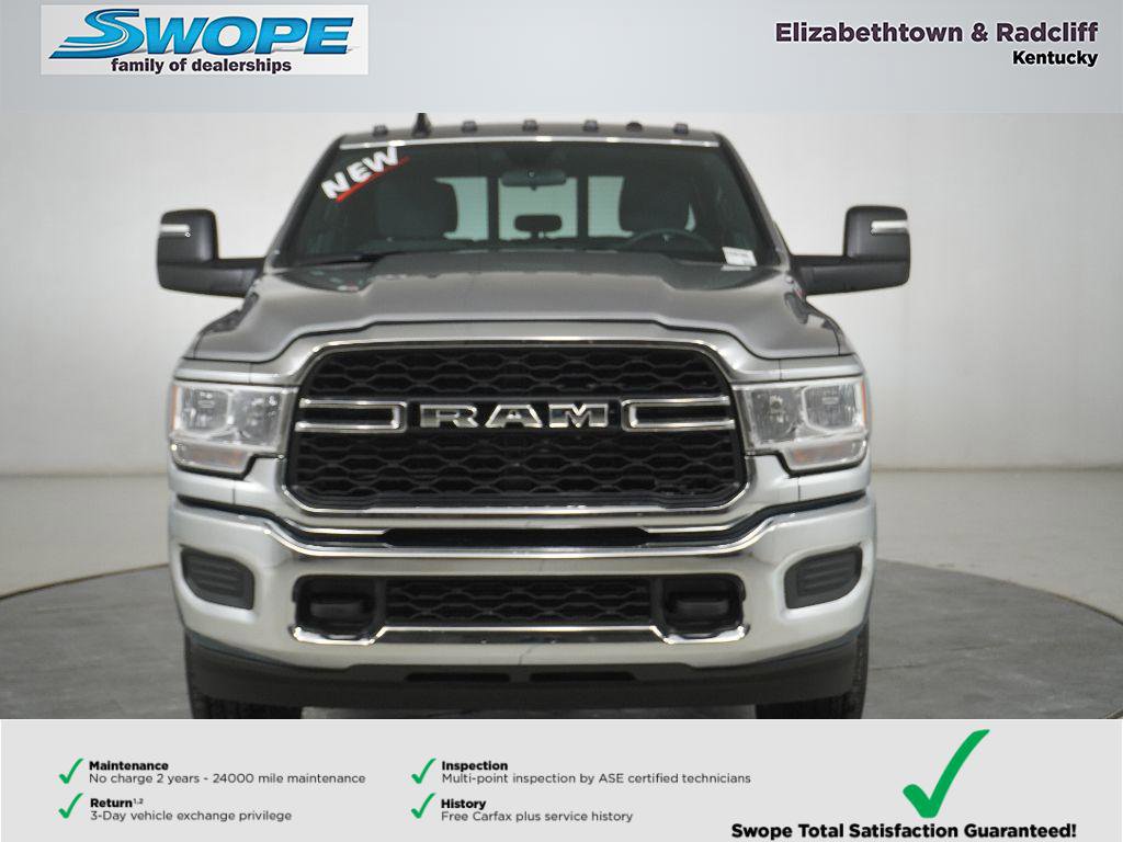 New 2024 RAM 2500 Tradesman w/ Chrome Appearance Group image 8