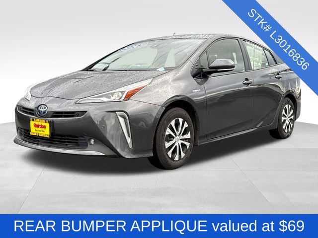 Used 2020 Toyota Prius LE image 3