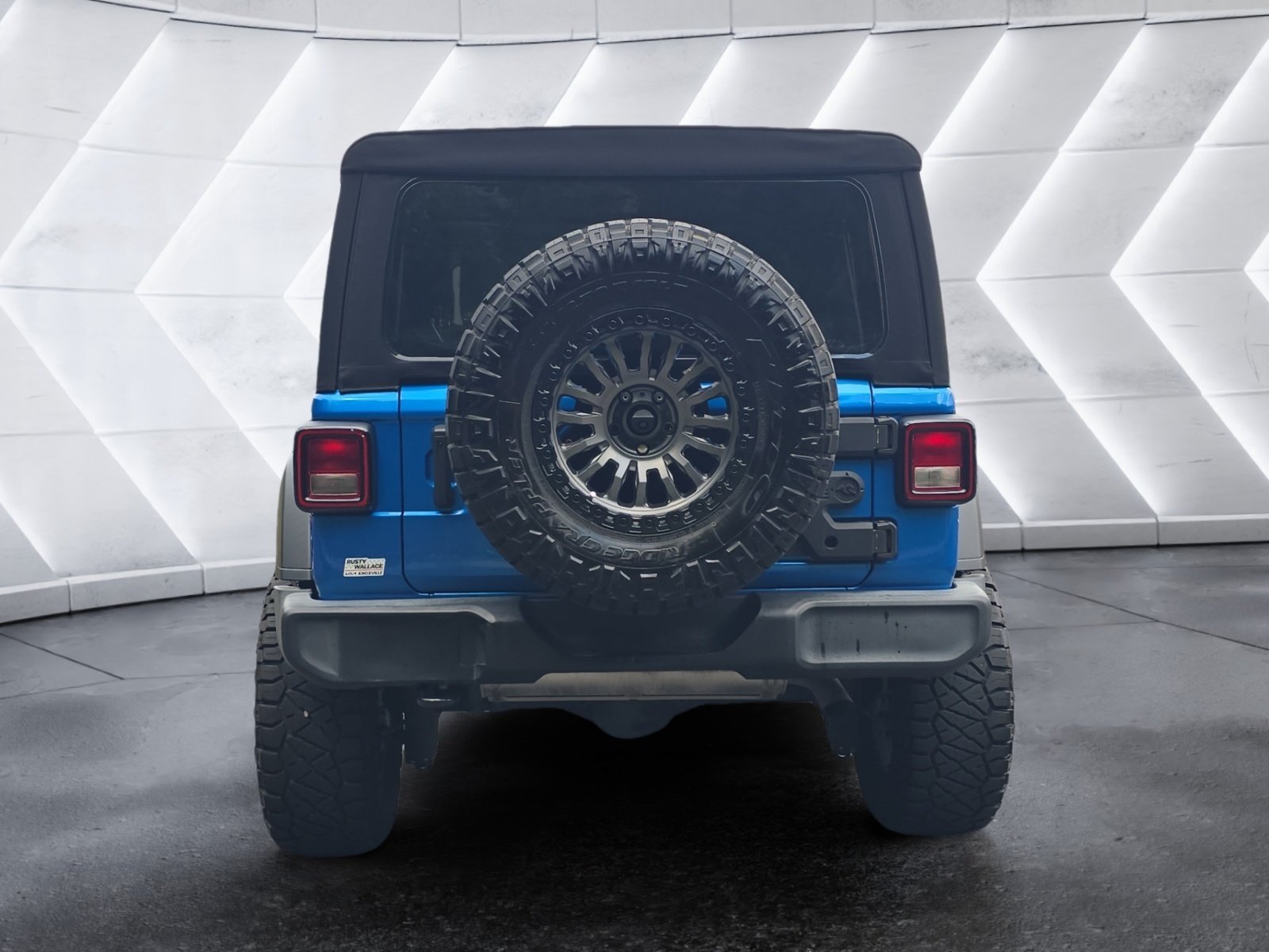 Used 2024 Jeep Wrangler 4WD S image 4