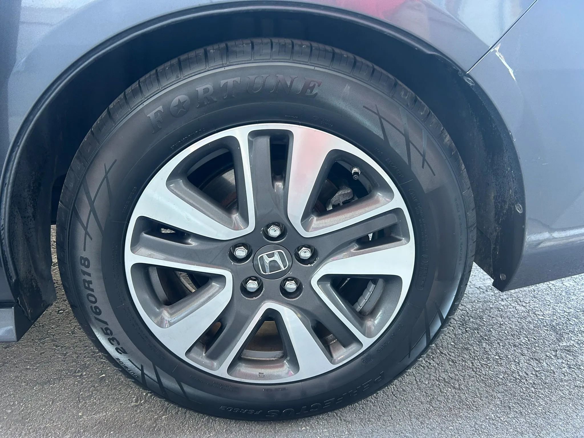 Used 2014 Honda Odyssey Touring image 19