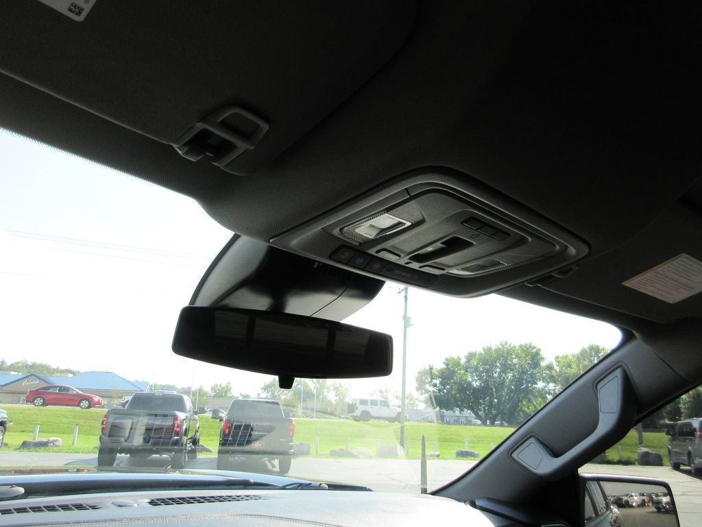 Used 2024 GMC Sierra 1500 Elevation w/ Elevation Premium Package AWD/4WD image 32