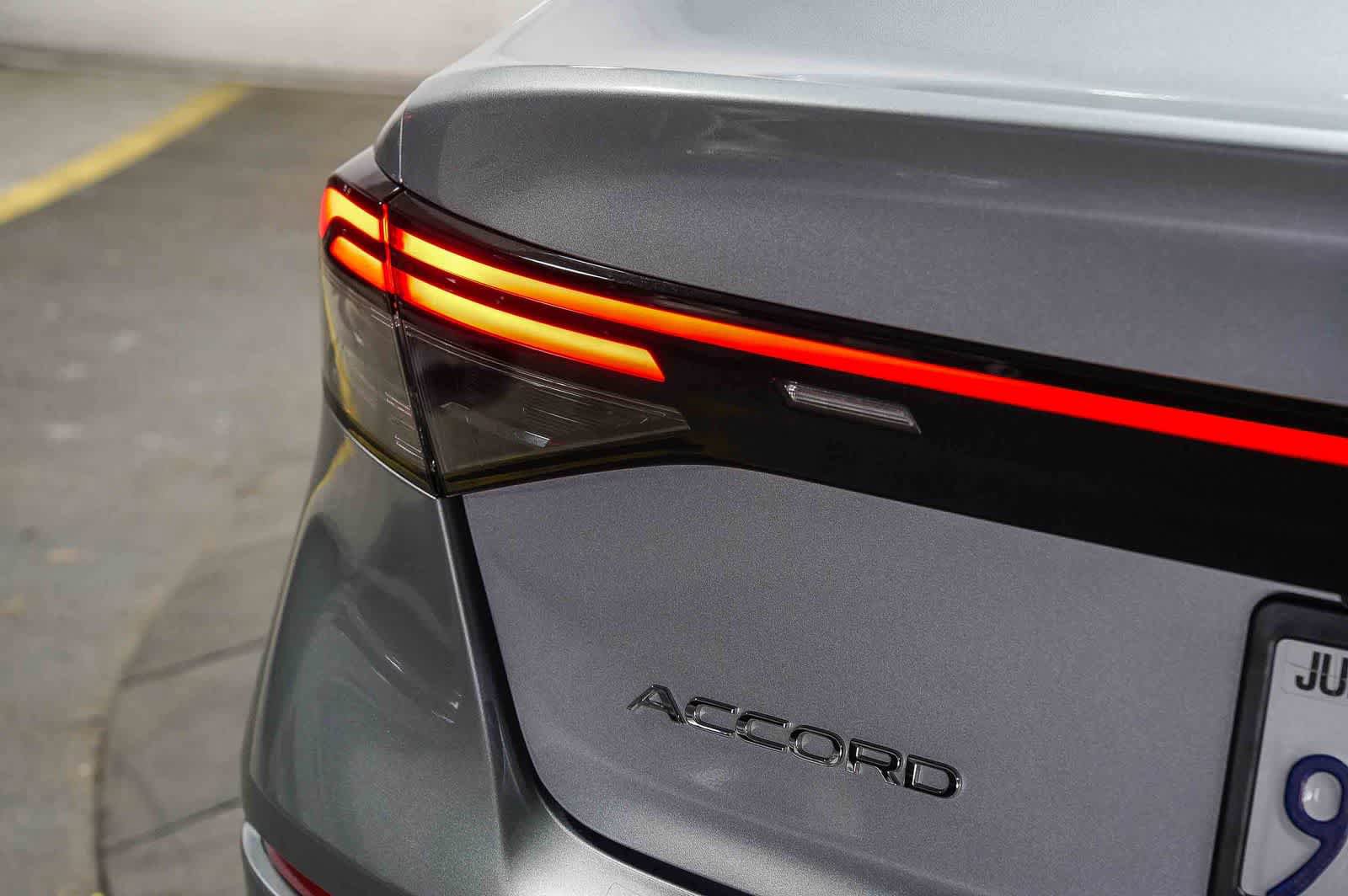Used 2023 Honda Accord LX image 11