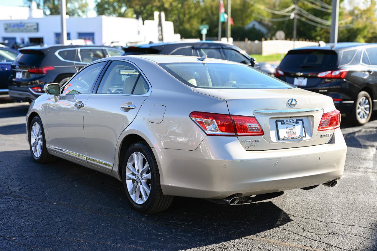 Used 2010 Lexus ES 350 FWD image 9