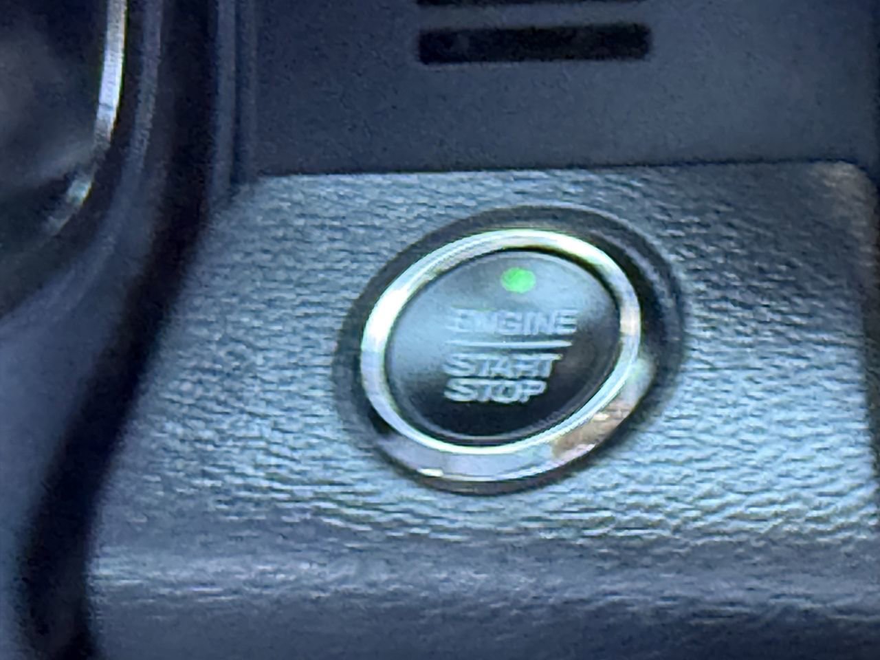 Certified 2022 Ford F350 Platinum image 22